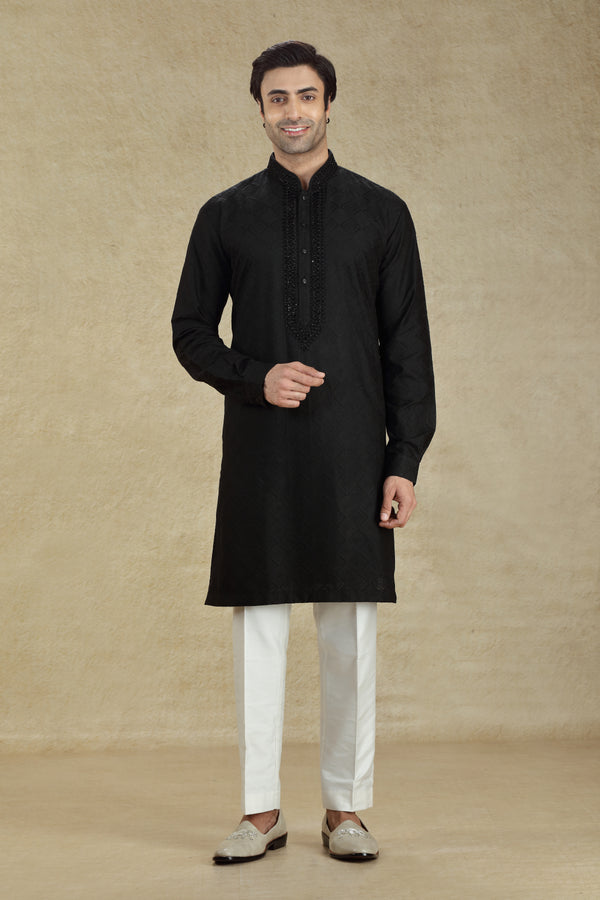 BLACK EMBROIDERED KURTA SET #8162